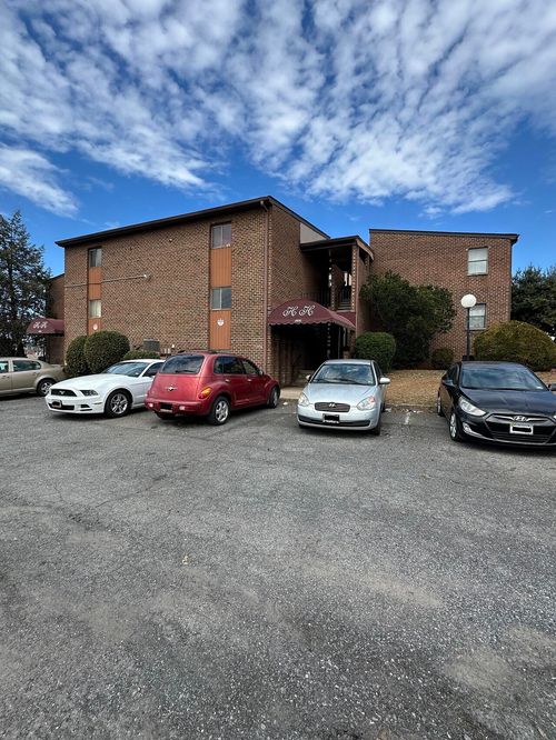1606 Wayne St Ne, Roanoke, VA, 24012-5257 | Card Image