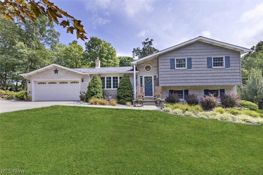 Birch Ln, New Cumberland, WV 26047