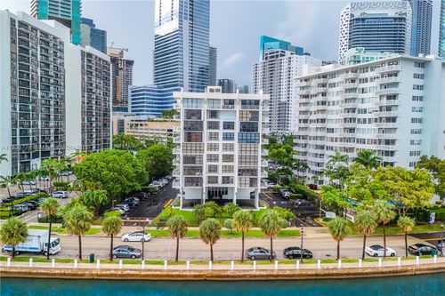 apt-307-1440 Brickell Bay Dr, Miami, FL, 33131-3620 | Card Image