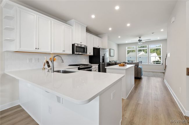 1665 Ewing Park Loop, Townhouse with 3 bedrooms, 4 bathrooms and null parking in Midlothian VA | Image 7