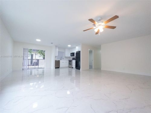 apt-3n-5400 Nw 18th St, Lauderhill, FL, 33313-4881 | Card Image