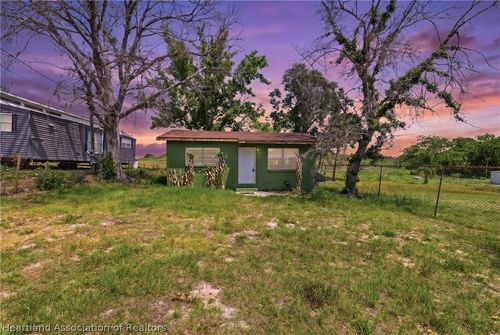 4610 Weeping Willow Avenue, Sebring, FL, 33870 | Card Image