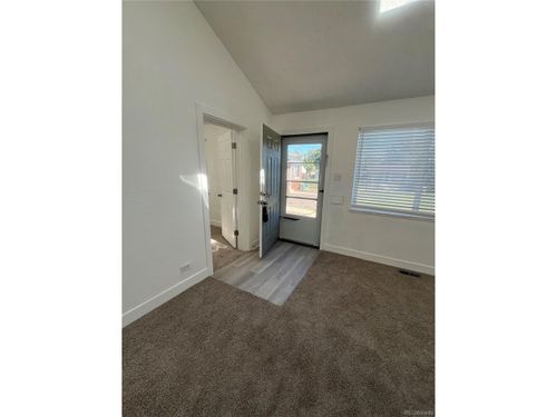 1533 N Xenia, Denver, CO, 80220 | Card Image