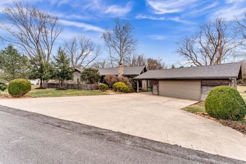 1750 W Riverbluff Lane, Nixa, MO, 65714 | Card Image