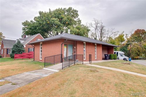 2201 State St, Alton, IL, 62002-4316 | Card Image
