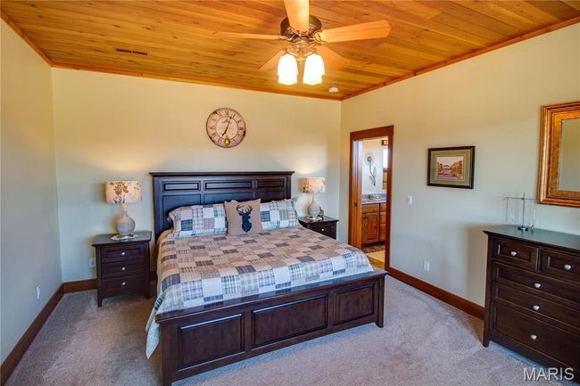 2445 Seiler Rd, House other with 3 bedrooms, 5 bathrooms and 2 parking in Alton IL | Image 33