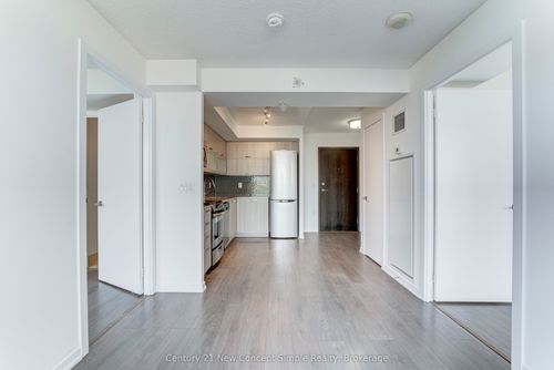 2016e-36 Lisgar St, Toronto, ON, M6J0C7 | Card Image