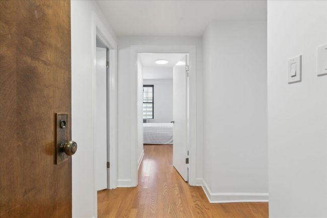 APT-1105 - 109 N Main St, Condo with 2 bedrooms, 2 bathrooms and null parking in Memphis TN | Image 24