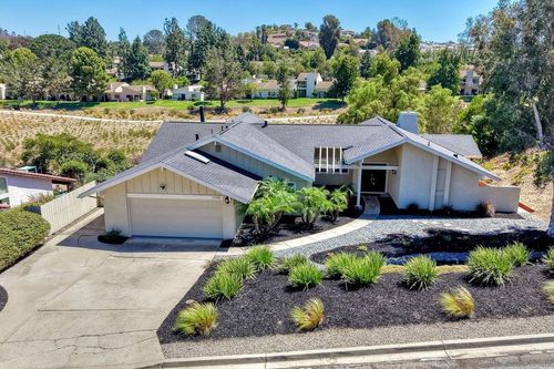 17709 Saint Andrews Dr, Poway, CA, 92064-1025 | Card Image