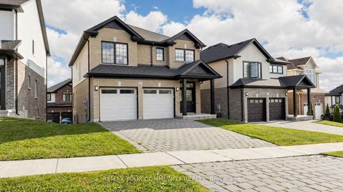 2607 Sheffield Blvd, London, ON, N6M0G4 | Card Image