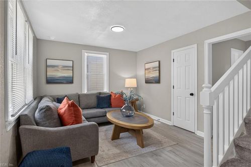2721 Keller Ave, Norfolk, VA, 23509-2426 | Card Image