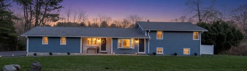 118 North St, Grafton, MA, 01519-1211 | Card Image