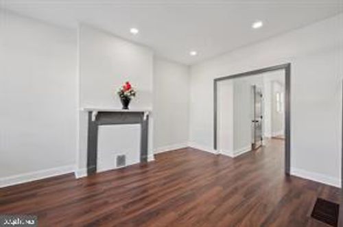 1004 N 66th St, PHILADELPHIA, PA, 19151-3103 | Card Image