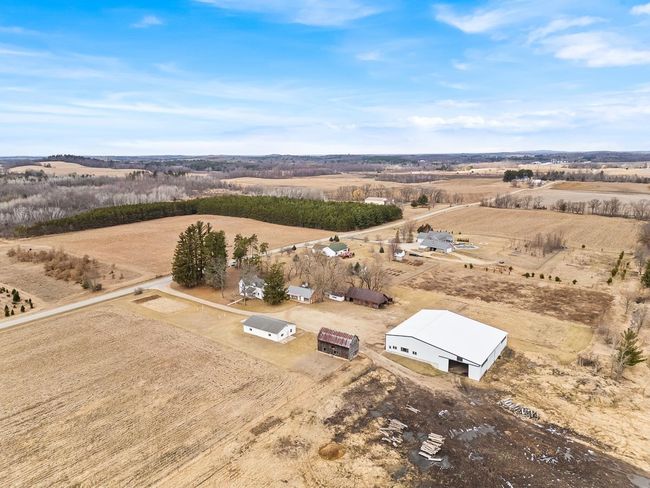 N402 24 Th Ave, House other with 5 bedrooms, 4 bathrooms and null parking in NESHKORO WI | Image 77