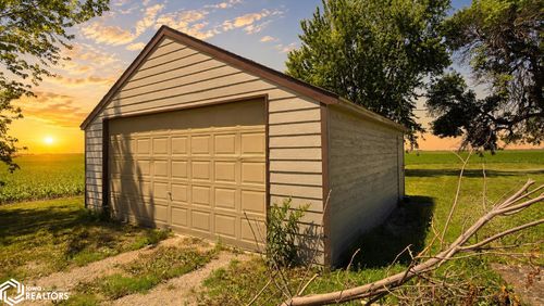 35680 90th Avenue, Forest City, IA, 50436 | Card Image