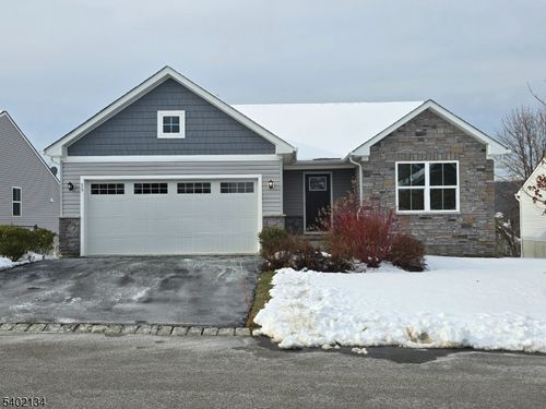 15 Coventry Rd, Hamburg, NJ, 07419-1529 | Card Image