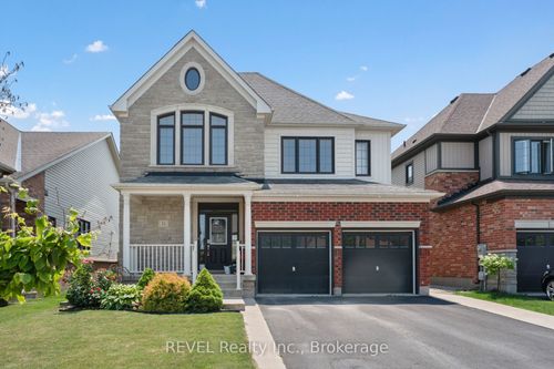 11 Success Way, Thorold, ON, L2V0B9 | Card Image