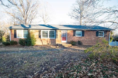 4484 Virginia Dr, Trinity, NC, 27370-8724 | Card Image