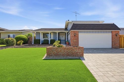 5527 Oak Park Drive, San Jose, CA, 95129 | Card Image