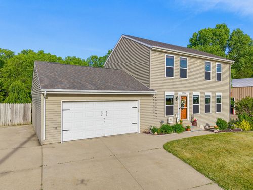1709 Schmidt Rd, West Bend, WI, 53090-1951 | Card Image