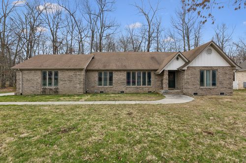 203 Woodson Dr, Tullahoma, TN, 37388-4127 | Card Image