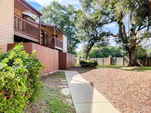 apt-a4-2303 W Michigan Ave, Pensacola, FL, 32526-2366 | Card Image