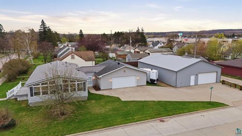 1430 12th St S, Virginia, MN, 55792-3338 | Card Image