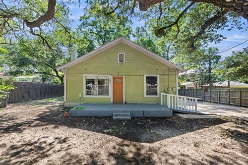 203 Pierce St, Bryan, TX, 77803-4092 | Card Image
