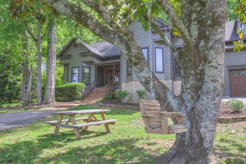 2153 Williamsport Pike, Columbia, TN, 38401-5635 | Card Image