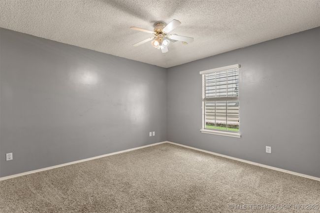 9528 S 93 Rd East Ave, House other with 5 bedrooms, 3 bathrooms and null parking in Tulsa OK | Image 40