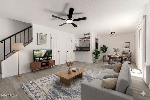 7529 N 47th Dr, Glendale, AZ, 85301-1592 | Card Image