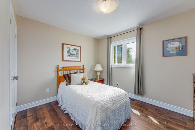 239 Centre St, House other with 4 bedrooms, 2 bathrooms and 6 parking in Angus ON | Image 14