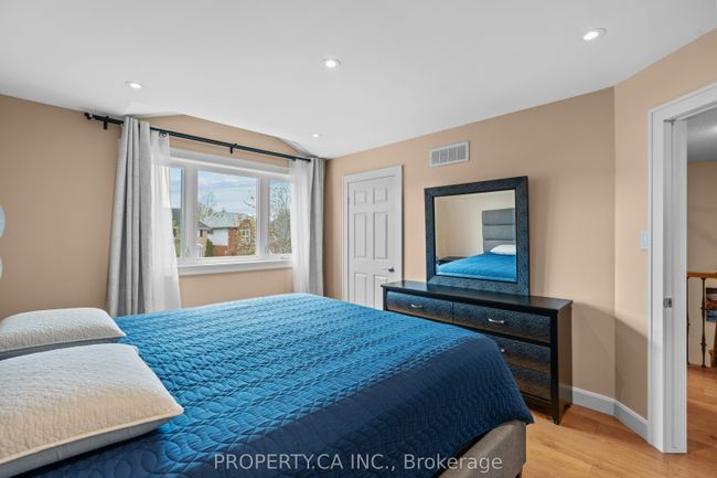 18 Sable Dr, House other with 4 bedrooms, 3 bathrooms and 4 parking in Ancaster ON | Image 20