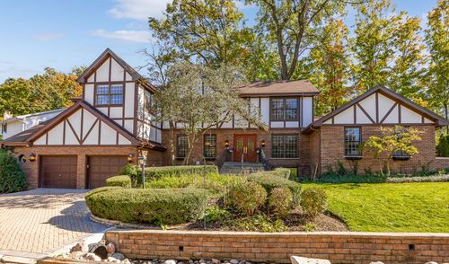 1330 Maple Ave, Downers Grove, IL, 60515-4863 | Card Image