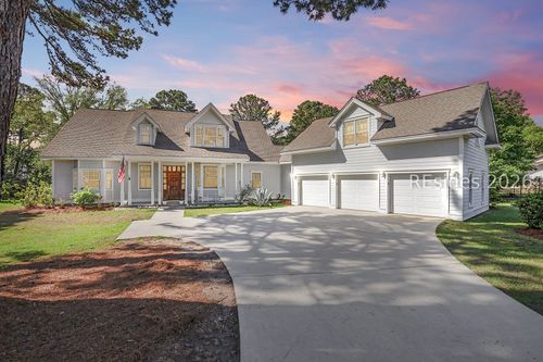 4 Hidden Lake Ct, Bluffton, SC, 29910-4730 | Card Image