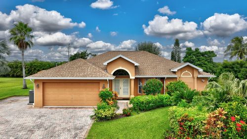 152 Sw Hawthorne Cir, Port St. Lucie, FL, 34953-3526 | Card Image
