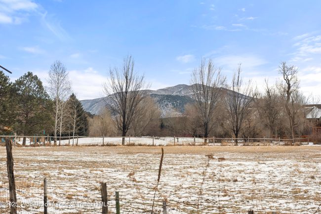 314 Sopris Cir, House other with 3 bedrooms, 3 bathrooms and 2 parking in Basalt CO | Image 33