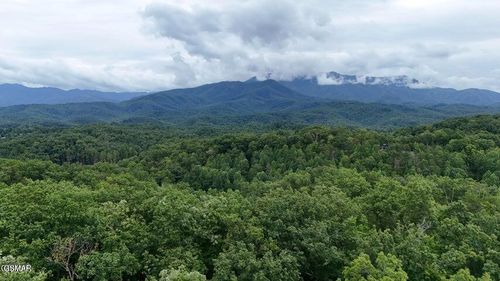 30, 31, 32 N Highland Dr, Gatlinburg, TN, 37738 | Card Image