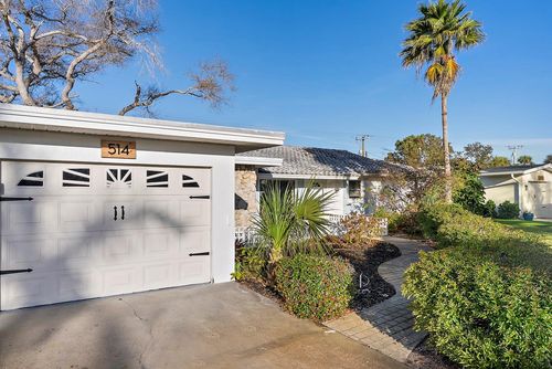 514 Harbor Dr S, Venice, FL, 34285-2811 | Card Image