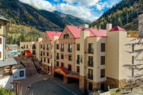 405-110 Sutton Place, Taos Ski Valley, NM, 87525 | Card Image