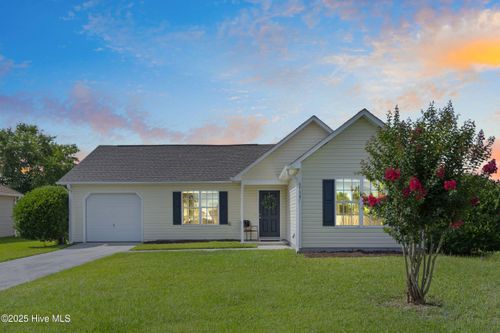 6739 Newbury Way, Wilmington, NC, 28411-1010 | Card Image