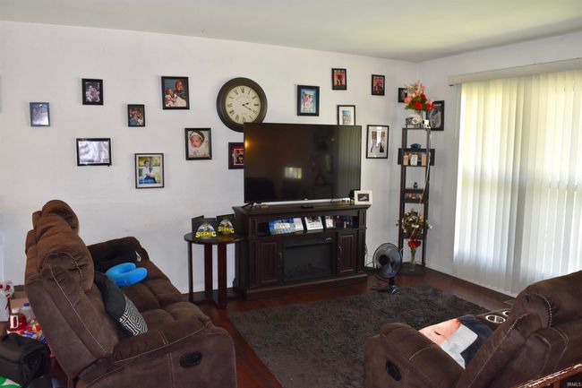 1717 Gleneagles Dr, House other with 3 bedrooms, 2 bathrooms and null parking in Kokomo IN | Image 4