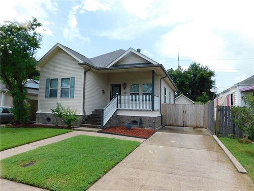 22 Davis Blvd, Jefferson, LA, 70121-2206 | Card Image