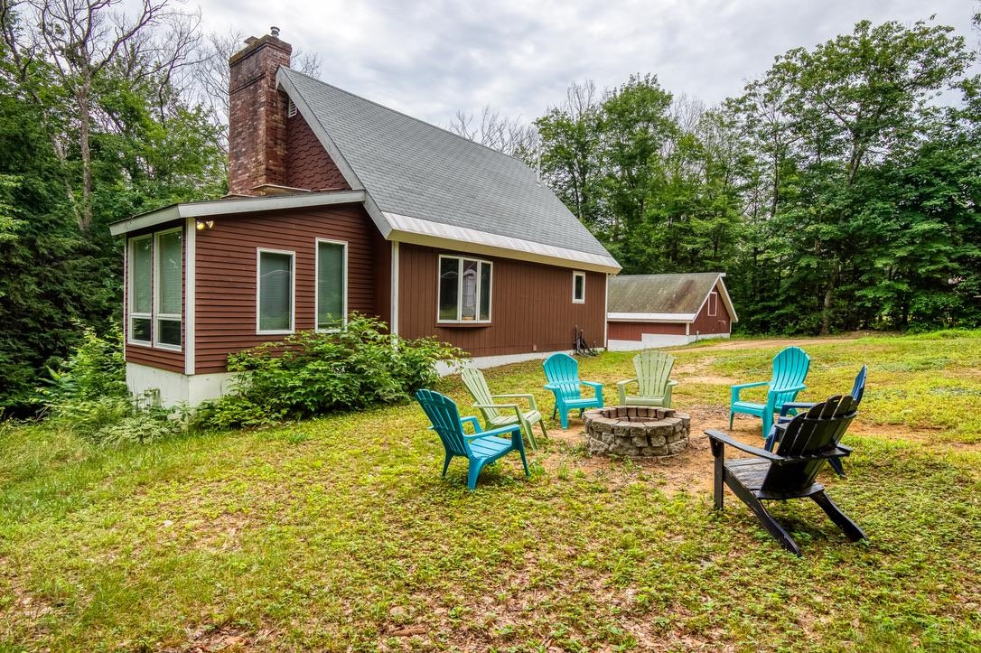 Side Rd, North Conway, NH 03860