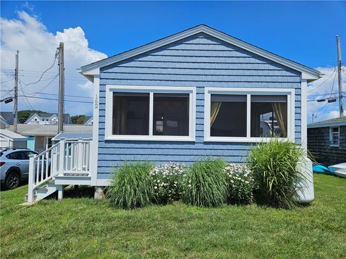854 Matunuck Beach Rd, South Kingstown, RI, 02879-7071 | Card Image