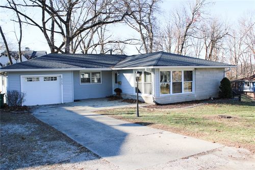 625 Davis Ct, Decatur, IL, 62521-1801 | Card Image