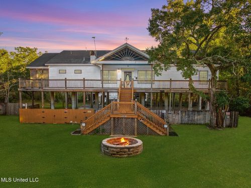 11414 Lorraine Rd, Gulfport, MS, 39503-6013 | Card Image