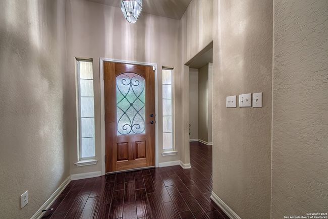 1009 Oak Rdg, House other with 4 bedrooms, 3 bathrooms and null parking in Schertz TX | Image 5