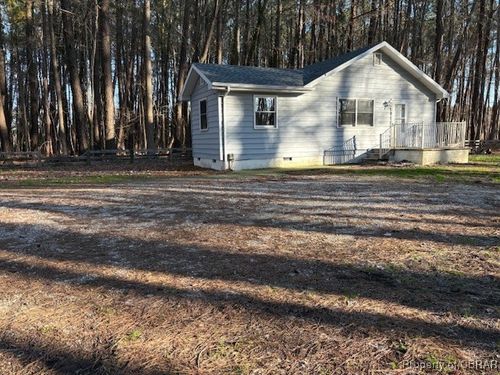 171 Lillys Neck Rd, Moon, VA, 23119-2156 | Card Image