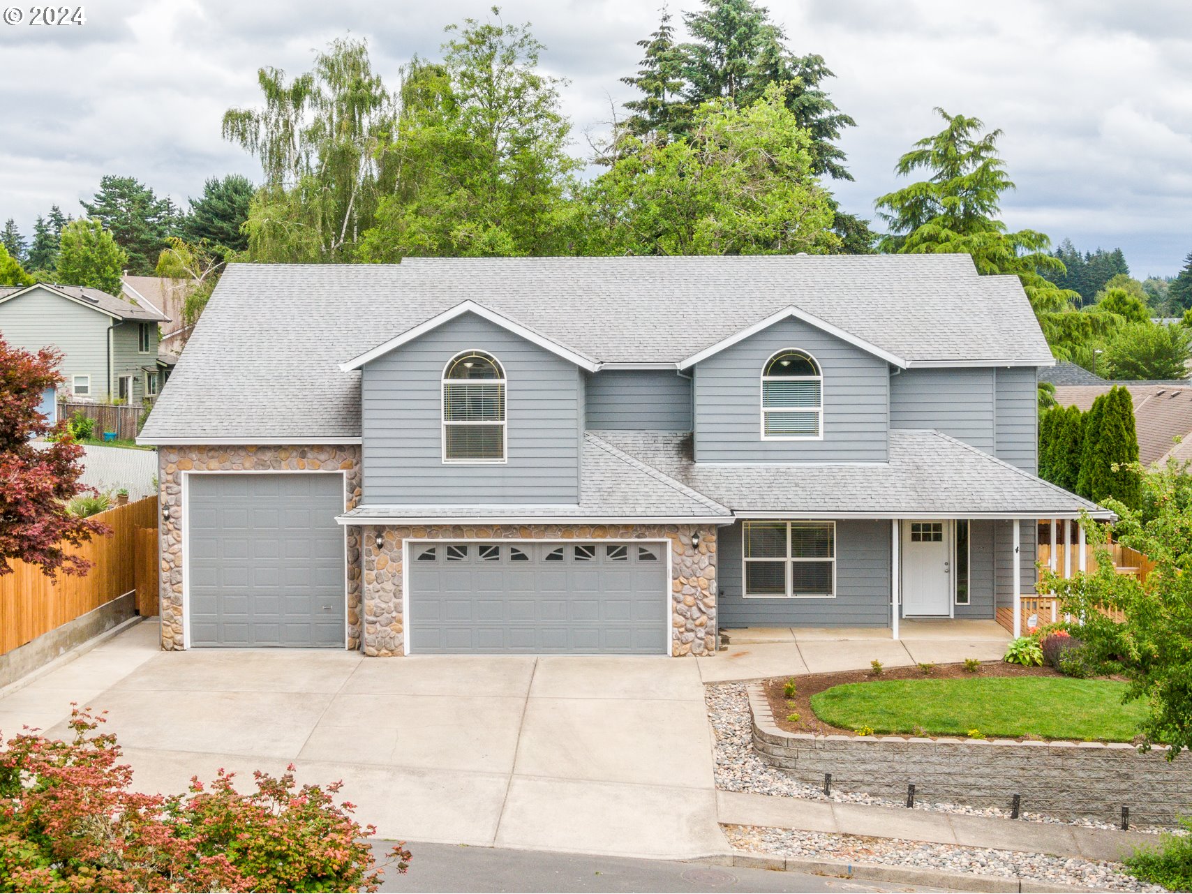 Bluff Rd, Sandy, OR 97055
